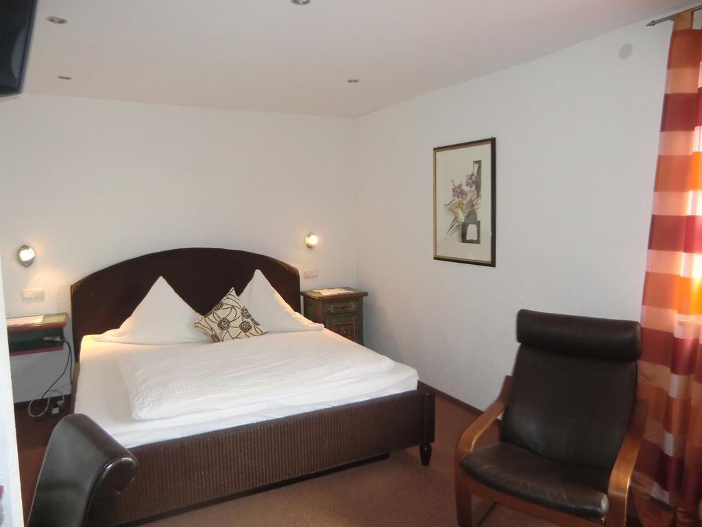 Hotel Zrenner Waldsassen Kamer foto