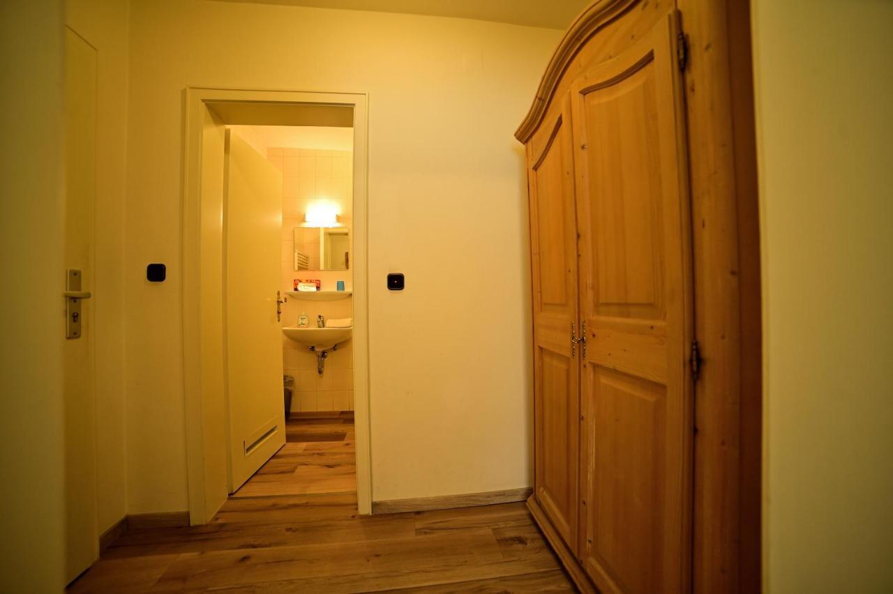 Hotel Zrenner Waldsassen Buitenkant foto