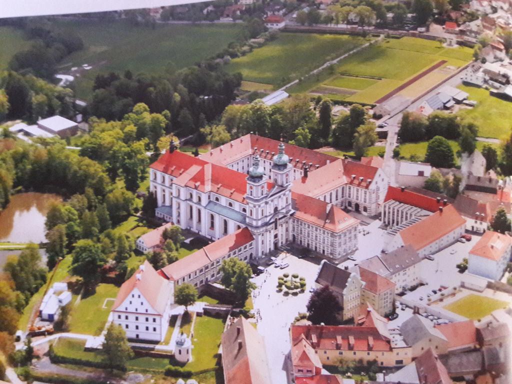 Hotel Zrenner Waldsassen Buitenkant foto